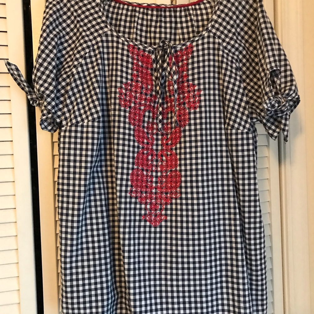 Dress Barn Gingham Check Embroidered Blouse
